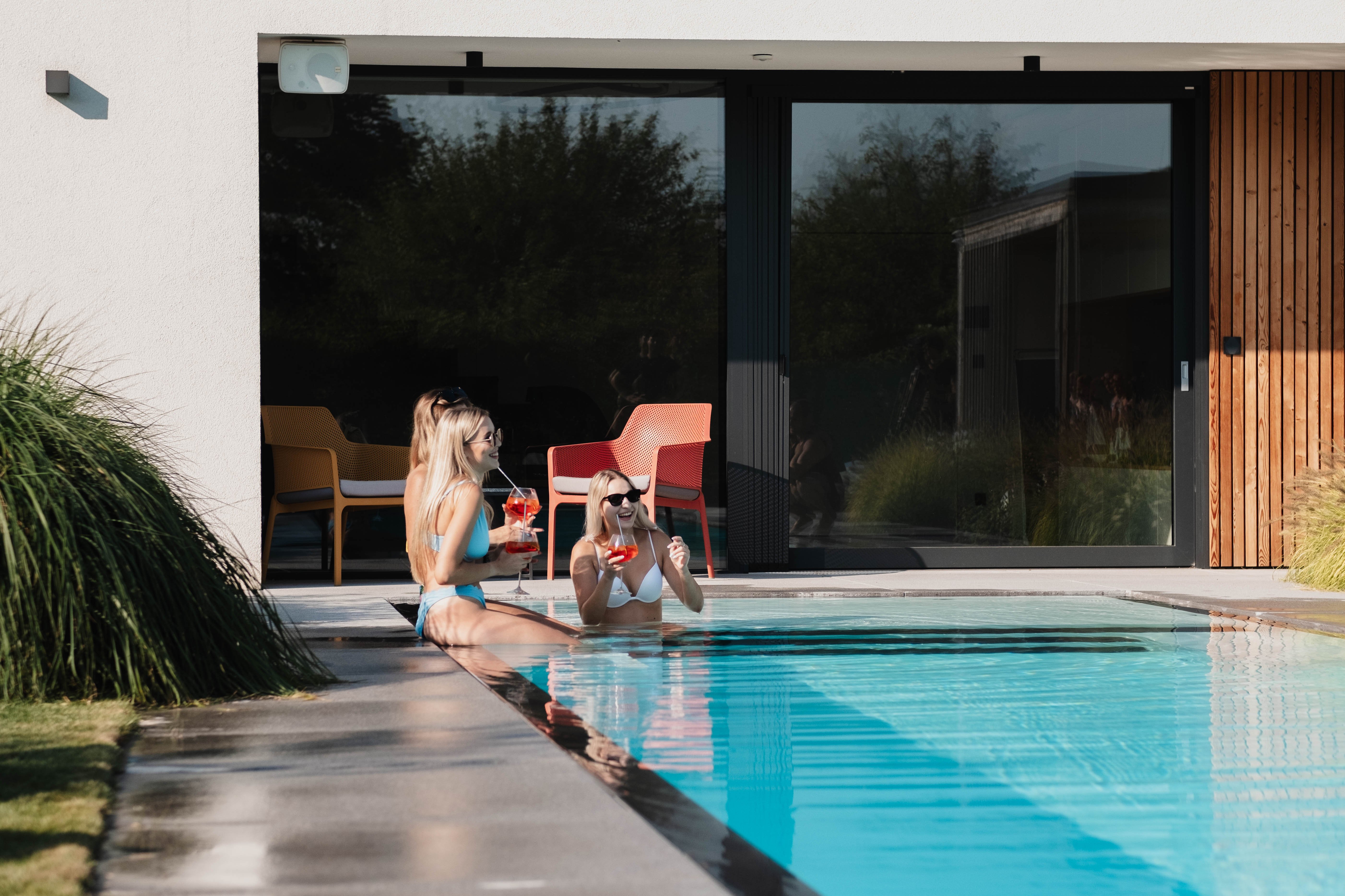 Luxusní bazén si zaslouží výjimečný a exkluzivní web